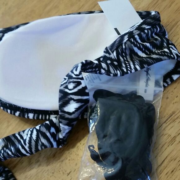 AMERICAN Eagle Outfitters Bandeau - Picture 5 of 6